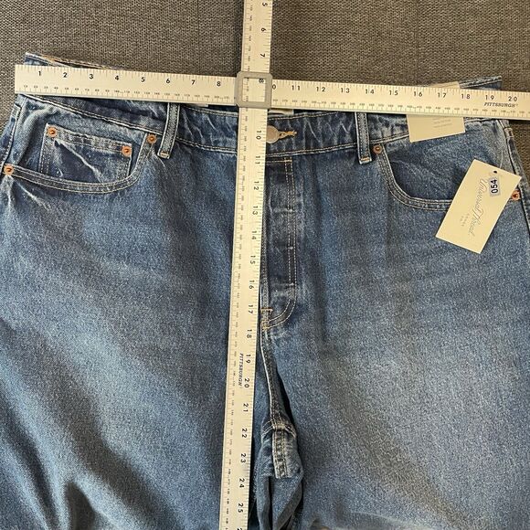 NEW Universal Thread Mid Rise 90's Baggy Cuffed Jeans Dark Wash Women's Size 17 - Picture 5 of 9